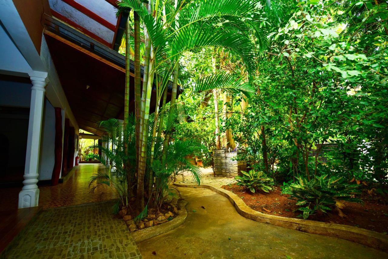 Ariya Rest & Ayurveda Spa Polonnaruwa Eksteriør billede